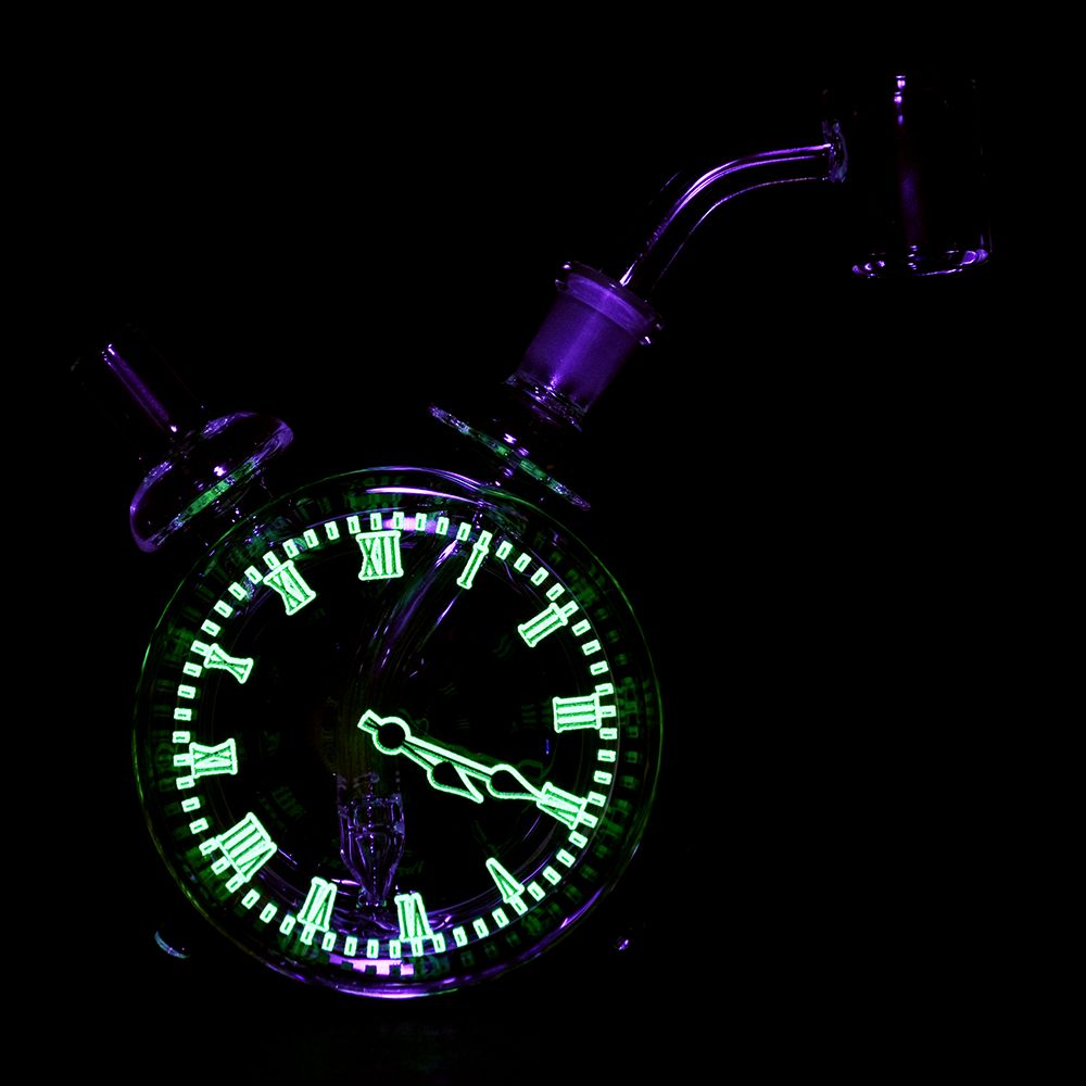 The High Culture 420 O'Clock Glow In the Dark Mini Rig - 4" / 10mm F